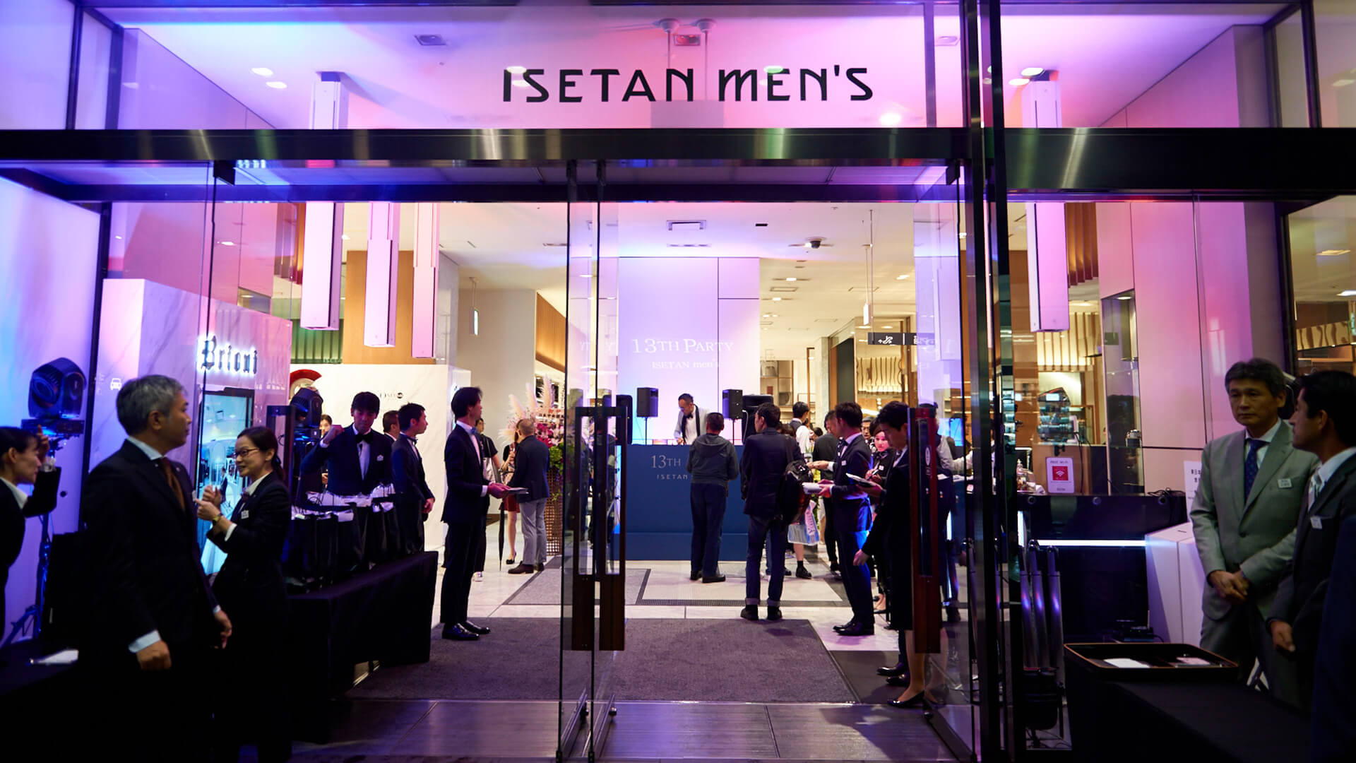 alcantara made in italy isetan tokyo