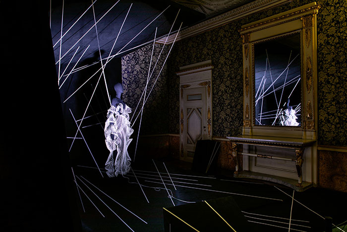 „Nine Journeys Through Time“. Alcantara und Kunst in den Fürstenräumen des Palazzo Reale