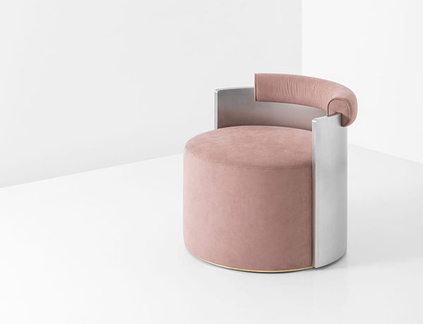 alcantara interior design dimorestudio poltrona rosa thumb