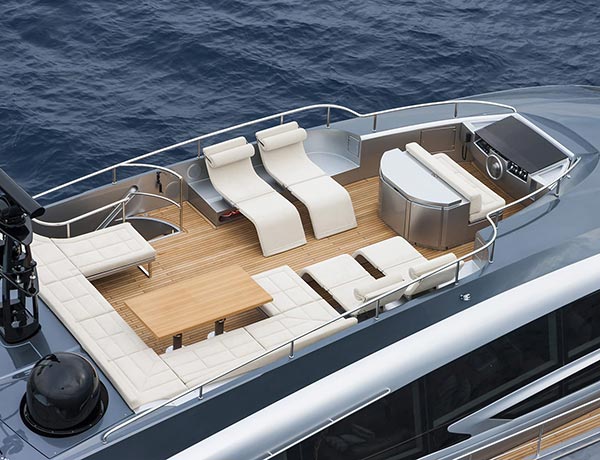 alcantara pershing yacht lusso interni thumb