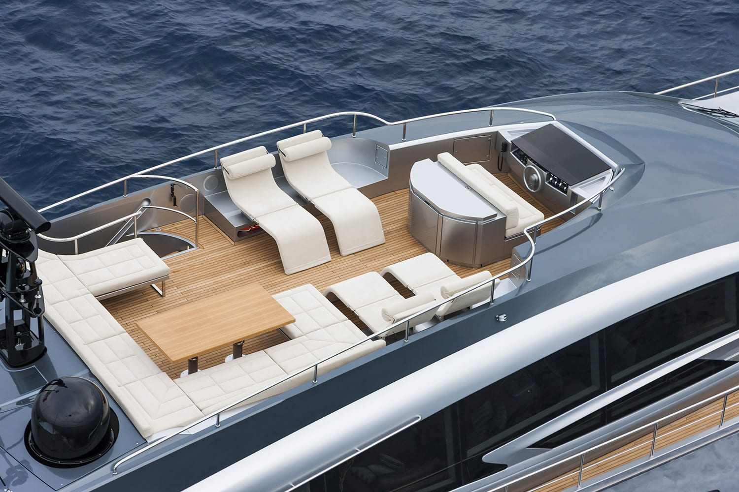 alcantara pershing yacht lusso interni