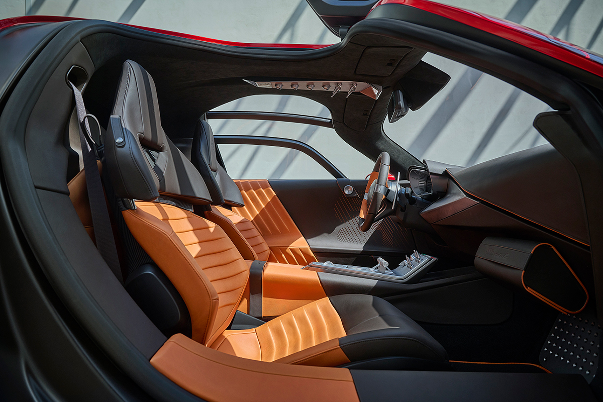 Alfa Romeo chooses Alcantara for the interior of the legendary 33 Stradale