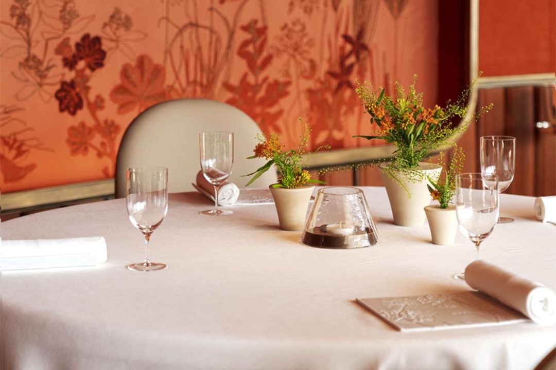 Alcantara adorns La Pergola by Heinz Beck: a tribute to the beauty of Rome