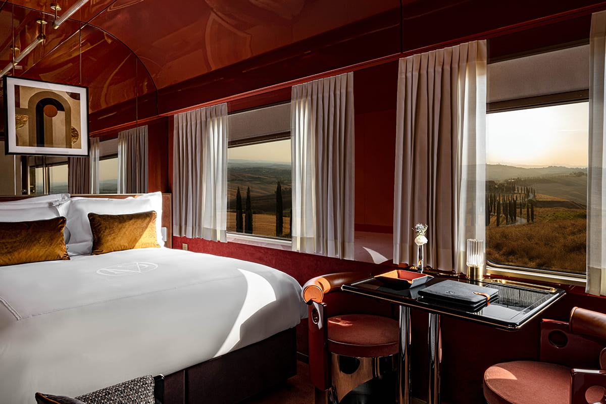 alcantara_dolce vita orient express train_camera