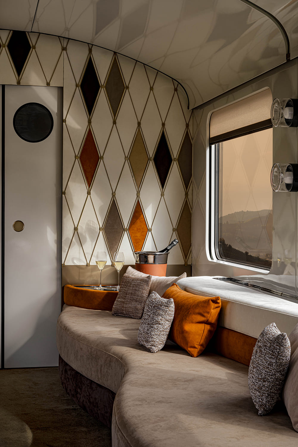 alcantara_dolce vita orient express train_dettagli_interni