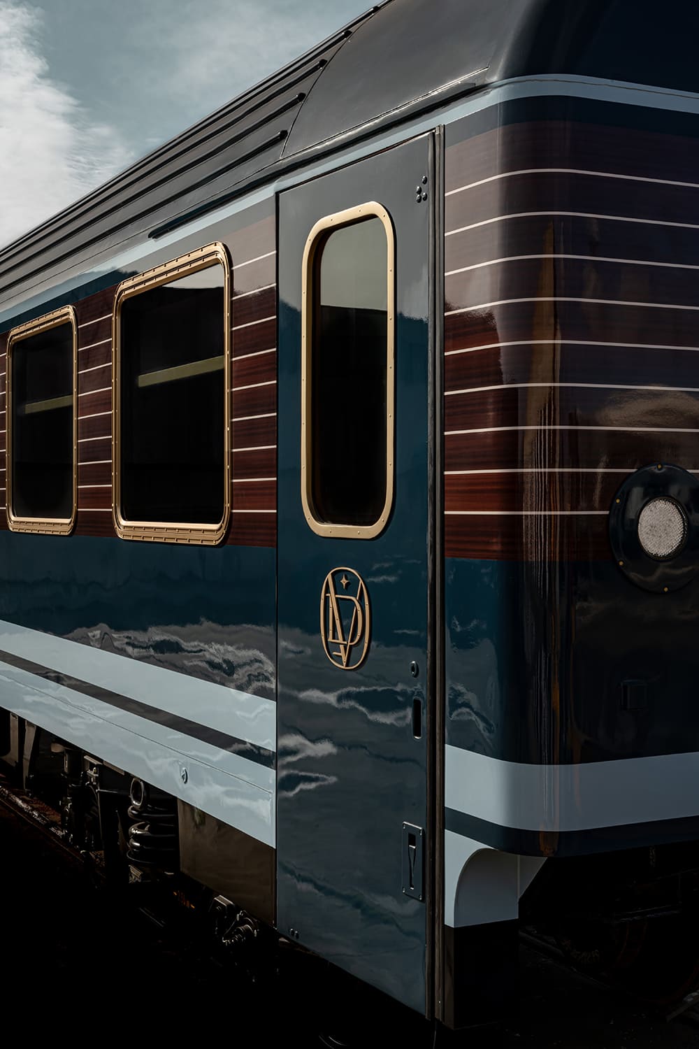 alcantara_dolce vita orient express train_esterni