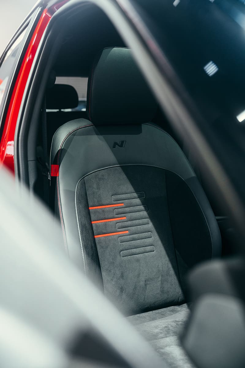 alcantara_iaa_mobility_2025_renault_clio_interni