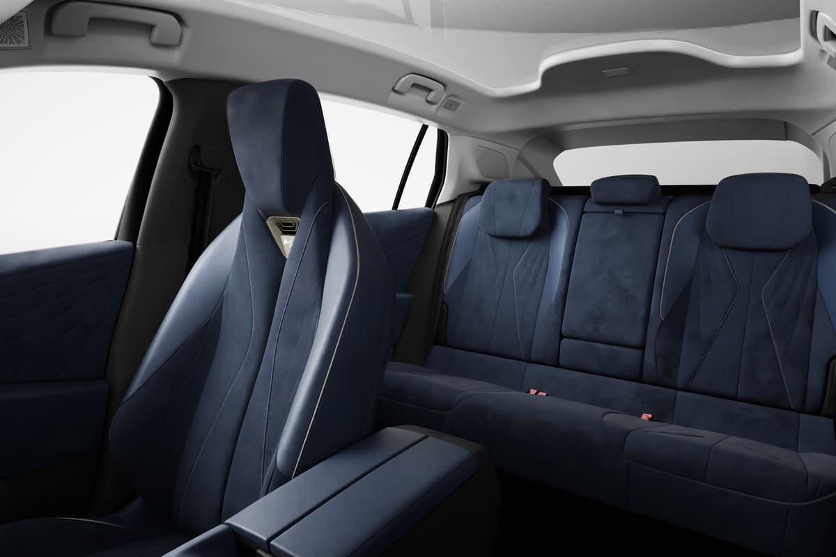 Alcantara for the new DS N°7: interiors in the exclusive Blu Eterno shade