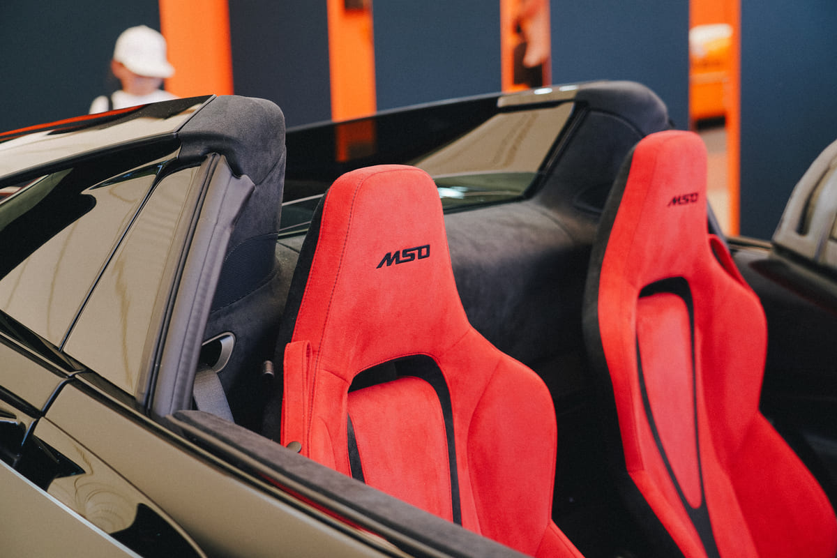 alcantara_goodwood_2026_McLaren 750 S_interni